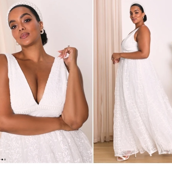 LULU's Bridal Wedding Floral Embroidered Layered Romantic Princess Ballgown - Picture 6 of 9